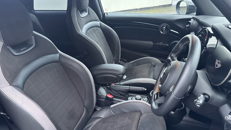 MINI Hatchback 2.0 John Cooper Works Premium 3dr Auto Petrol Hatchback